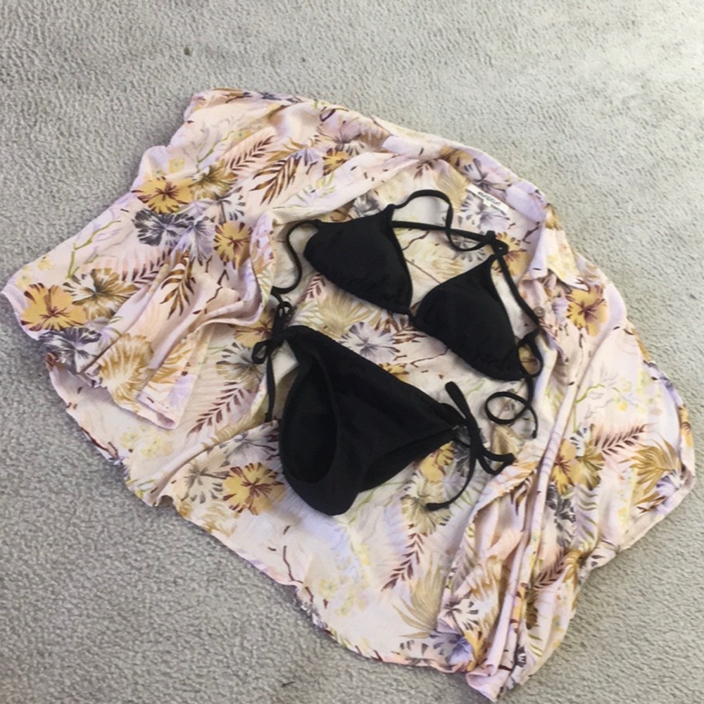RIP CURL/PEACHY-PINK FLORAL GUAZE BEACH COVERUP OR SHIRT